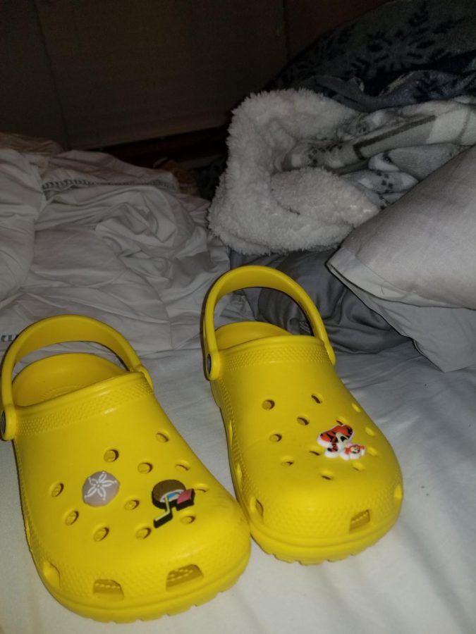 are crocs good for walking